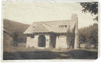 [Hillview Free Library, Diamond Point, New York] The Scribble-In Book, page 5